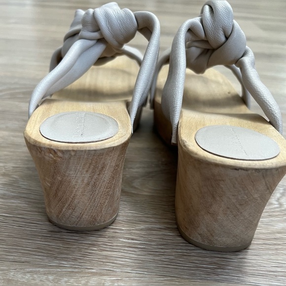 Misha and Puff Trellis clog - Picture 3 of 7